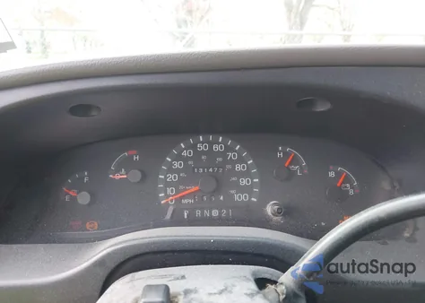 1999 Ford Econoline E350 Super Duty Van from USA, damaged, VIN 1FTSE34L4XHA58575